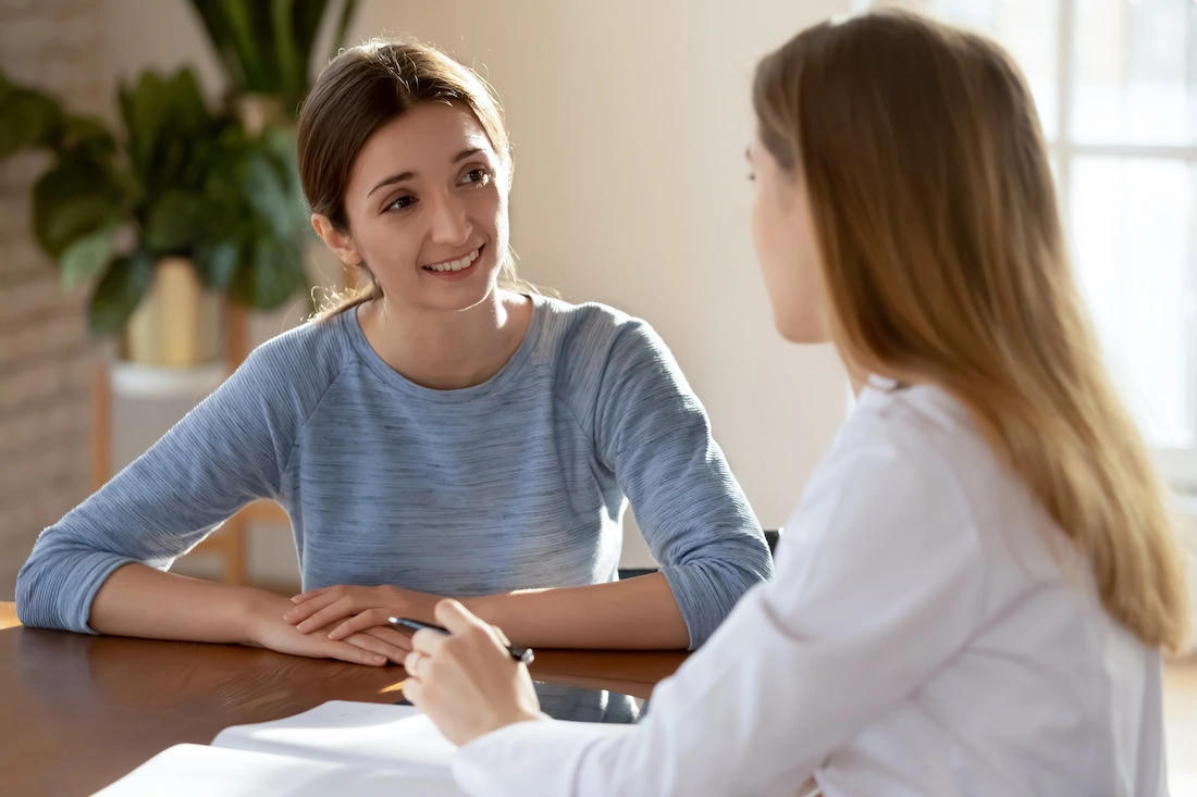 A person speaks with an ADHD therapist.